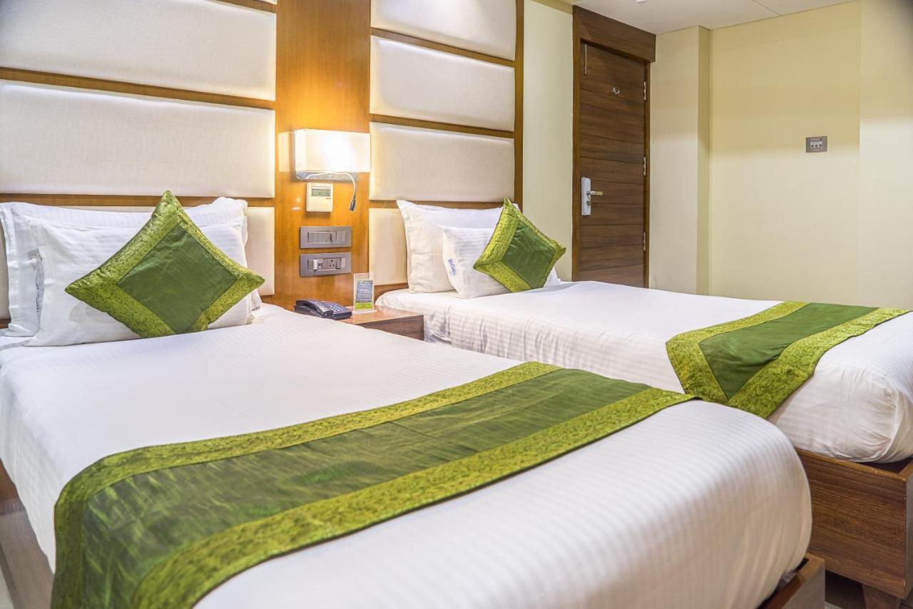 Super Inn Armoise Hotel Ahmedabad Exterior foto